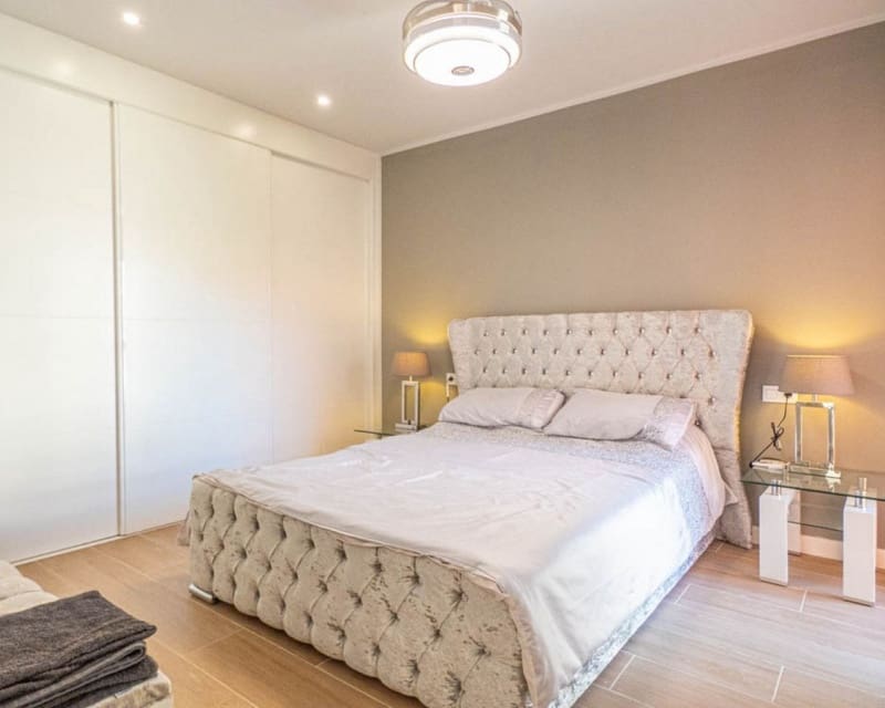 2 makuuhuone Huoneisto myytävänä paikassa Villamartin mukana uima-altaan 
autotalli - 254 900 € (Ref: 9926380)