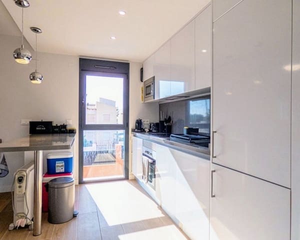 2 makuuhuone Huoneisto myytävänä paikassa Villamartin, Orihuela mukana uima-altaan 
autotalli - 254 900 € (Ref: 9926380)