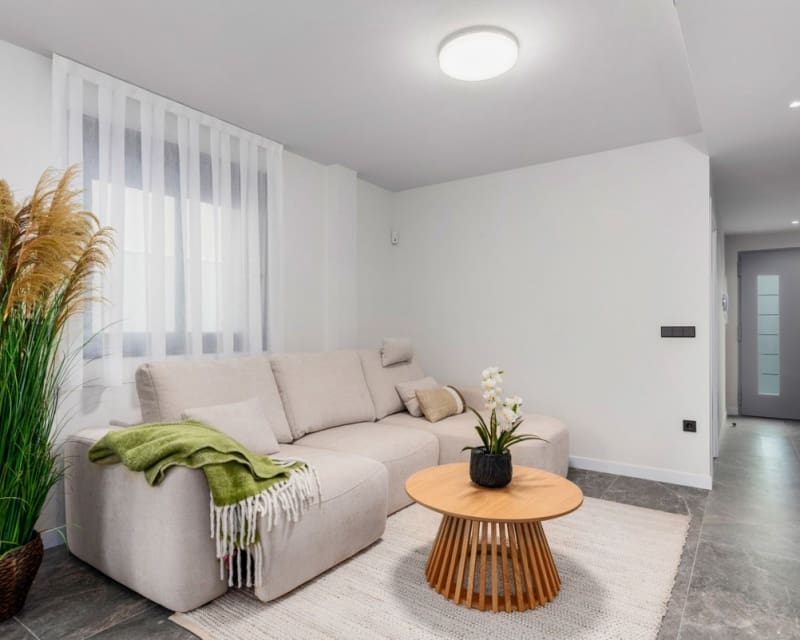 4 soveværelse Villa til salg i Torre de la Horadada med swimmingpool garage - € 649.000 (Ref: 9926381)