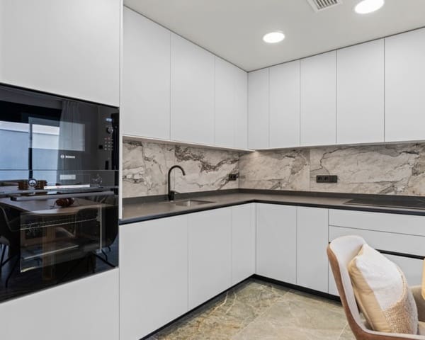 4 soveværelse Villa til salg i Torre de la Horadada, Pilar de la Horadada med swimmingpool garage - € 649.000 (Ref: 9926381)