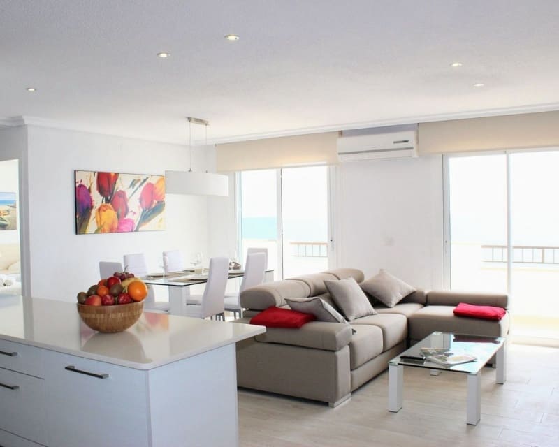 Apartamento de 3 habitaciones en Pilar de la Horadada en venta con garaje - 450.000 € (Ref: 9926384)