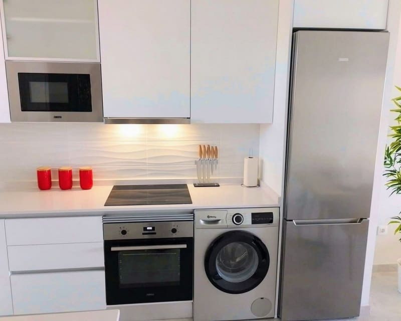 2 makuuhuone Huoneisto myytävänä paikassa Villamartin mukana uima-altaan 
autotalli - 269 000 € (Ref: 9926386)