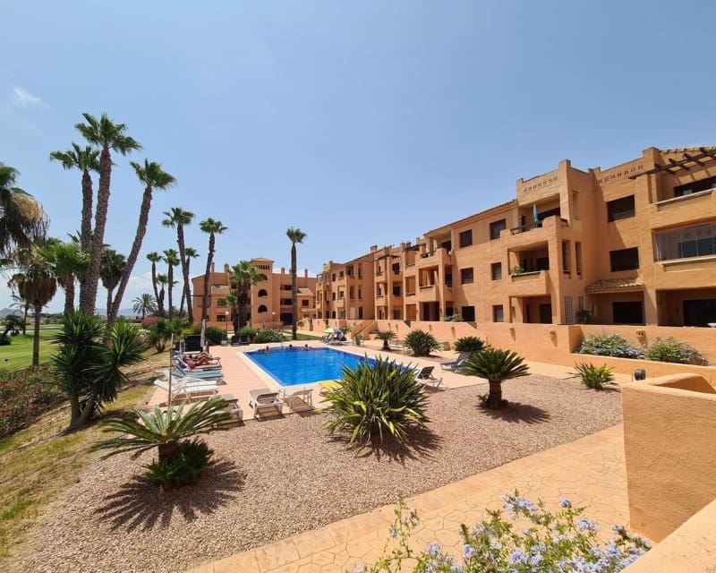 3 soveværelse Lejlighed til salg i Los Alcazares med swimmingpool garage - € 245.000 (Ref: 9926389)