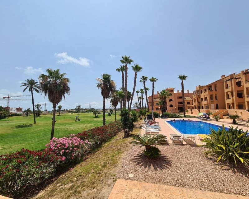 3 soveværelse Lejlighed til salg i Los Alcazares med swimmingpool garage - € 245.000 (Ref: 9926389)