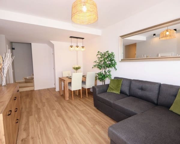 3 quarto Casa em Banda para venda em Punta Prima, Orihuela com piscina - 279 000 € (Ref: 9926390)