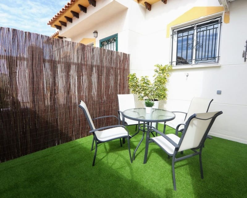 3 quarto Casa em Banda para venda em Orihuela Costa com piscina - 279 000 € (Ref: 9926390)