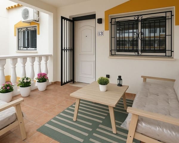 3 quarto Casa em Banda para venda em Punta Prima, Orihuela com piscina - 279 000 € (Ref: 9926390)