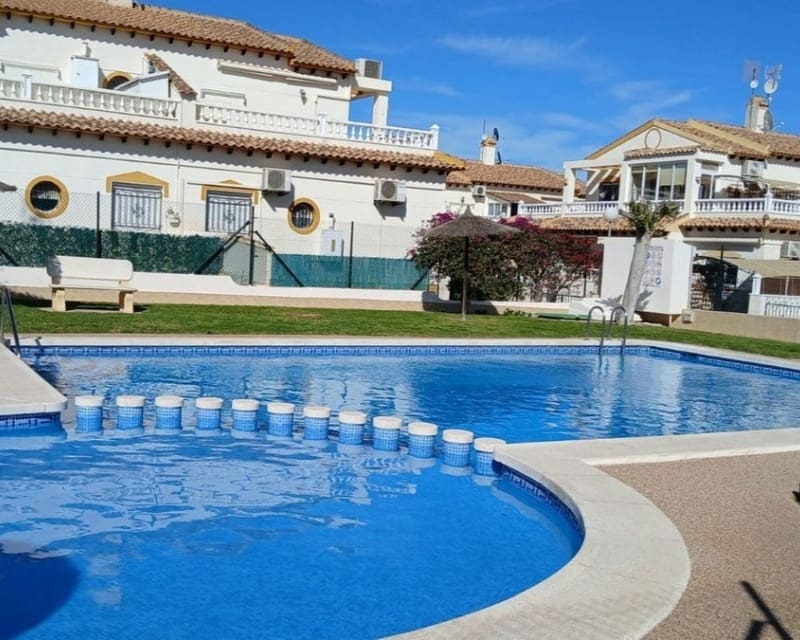 3 quarto Casa em Banda para venda em Orihuela Costa com piscina - 279 000 € (Ref: 9926390)