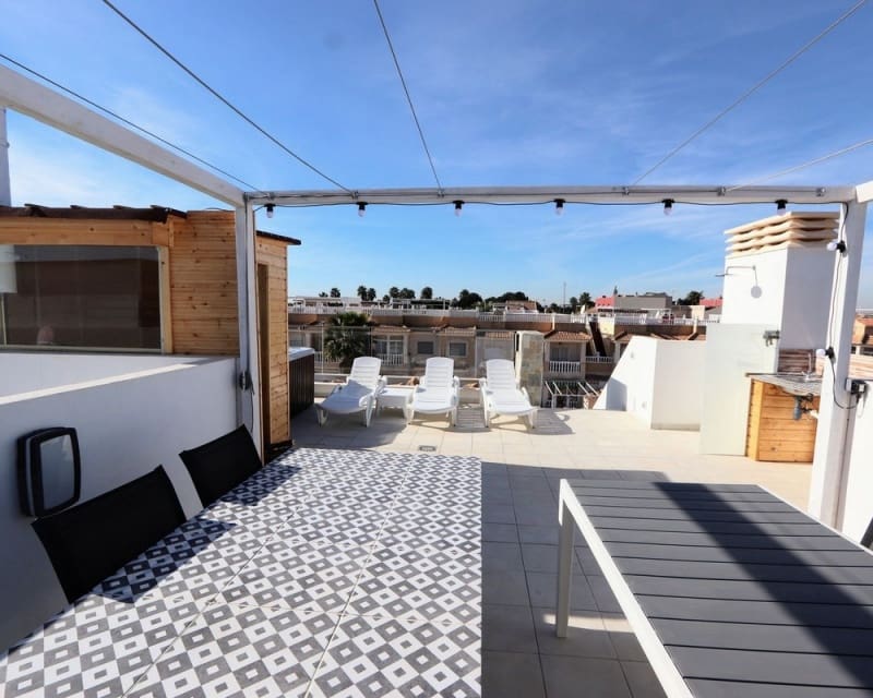 4 camera da letto Villa in vendita in Los Alcazares con piscina - 650.000 € (Rif: 9926391)