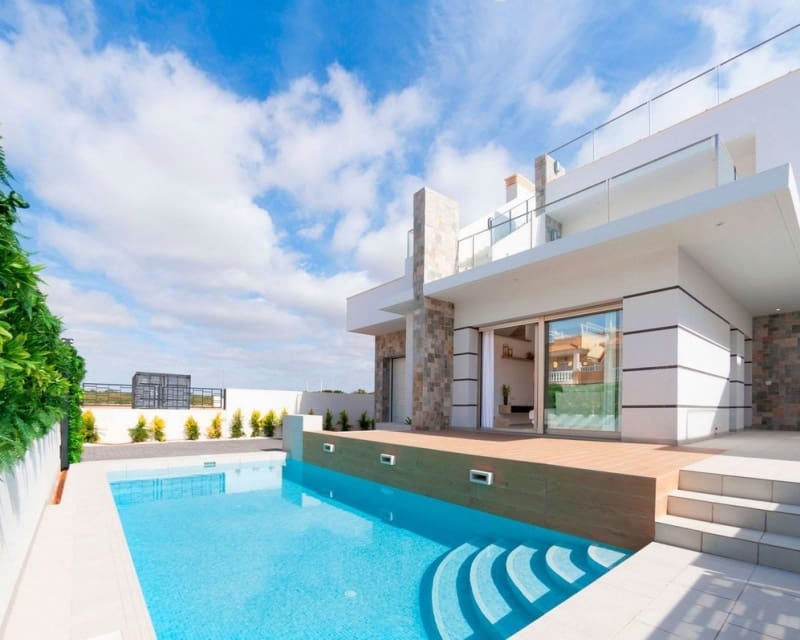 4 camera da letto Villa in vendita in Los Alcazares con piscina - 650.000 € (Rif: 9926391)