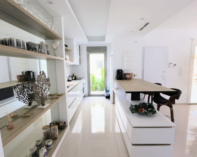 4 camera da letto Villa in vendita in Los Alcazares con piscina - 650.000 € (Rif: 9926391)