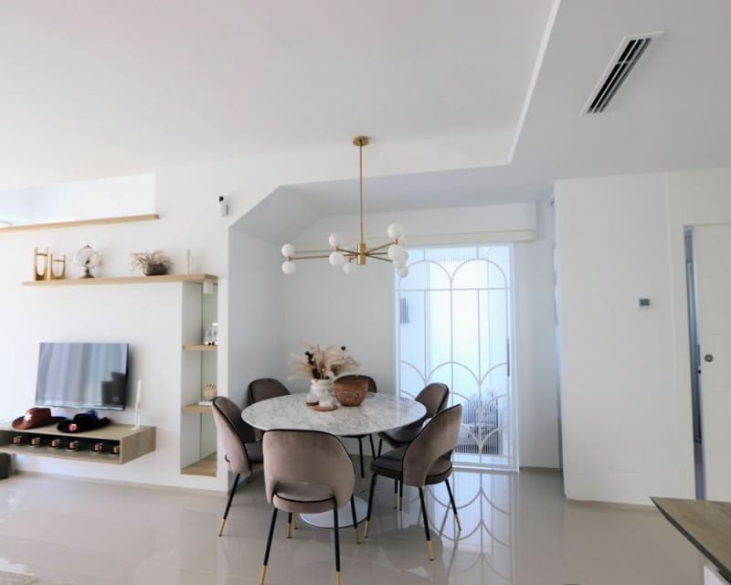 4 camera da letto Villa in vendita in Los Alcazares con piscina - 650.000 € (Rif: 9926391)