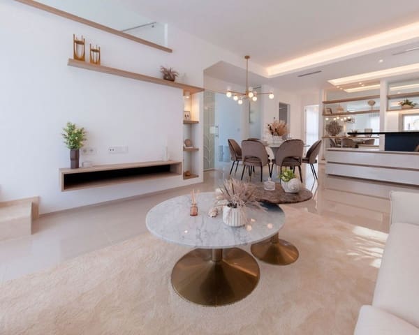 4 camera da letto Villa in vendita in Centro, Los Alcázares con piscina - 650.000 € (Rif: 9926391)