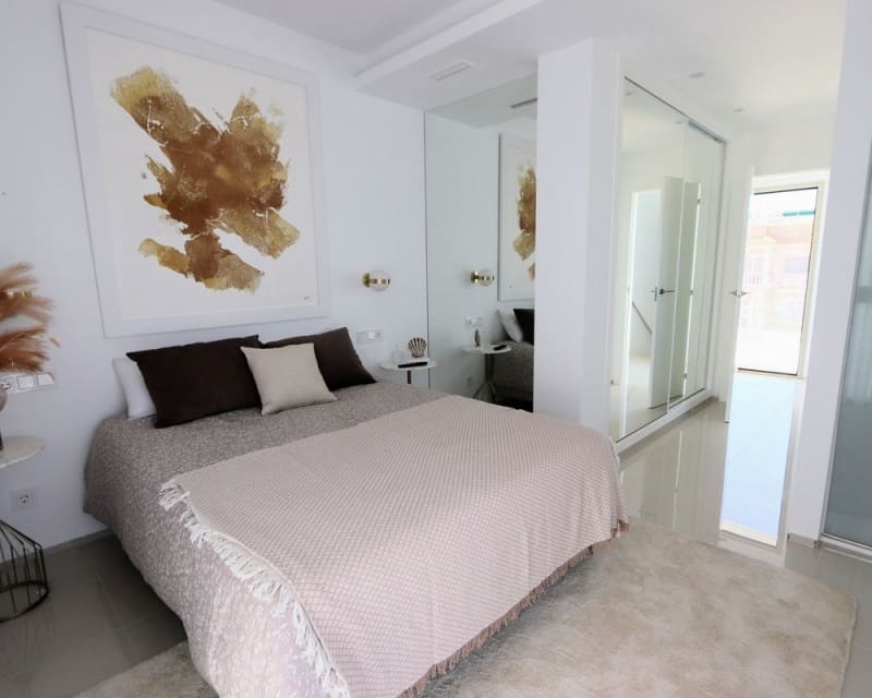 4 camera da letto Villa in vendita in Los Alcazares con piscina - 650.000 € (Rif: 9926391)