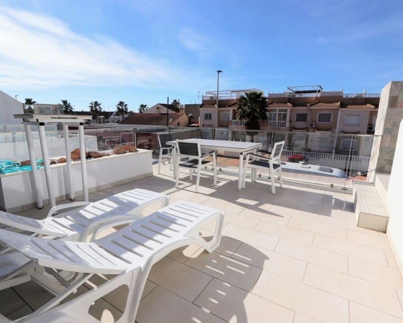 4 camera da letto Villa in vendita in Los Alcazares con piscina - 650.000 € (Rif: 9926391)