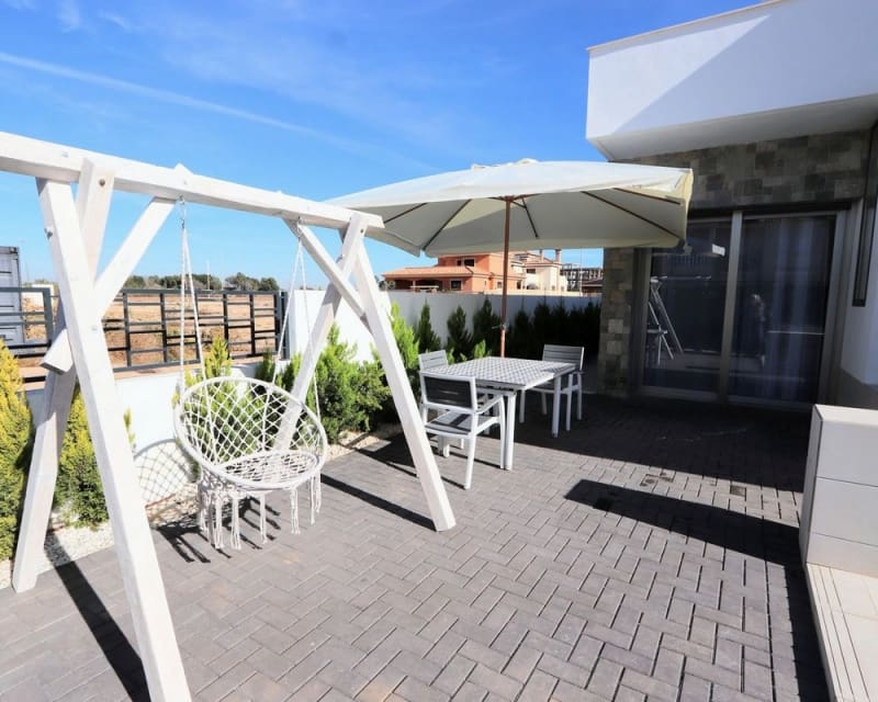 4 camera da letto Villa in vendita in Los Alcazares con piscina - 650.000 € (Rif: 9926391)