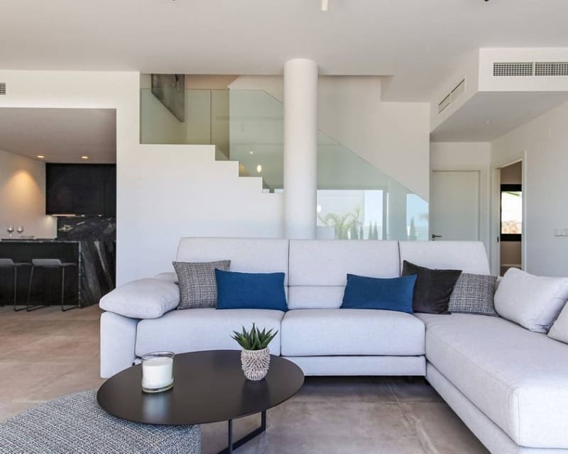 3 Zimmer Villa zu verkaufen in Ciudad Quesada mit Pool - 750.000 € (Ref: 9926394)