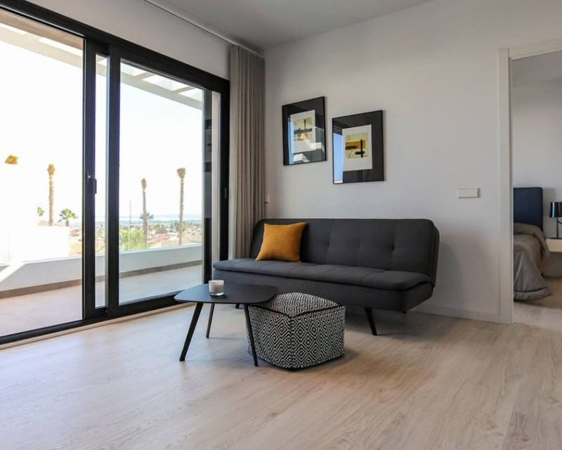 3 Zimmer Villa zu verkaufen in Ciudad Quesada mit Pool - 750.000 € (Ref: 9926394)