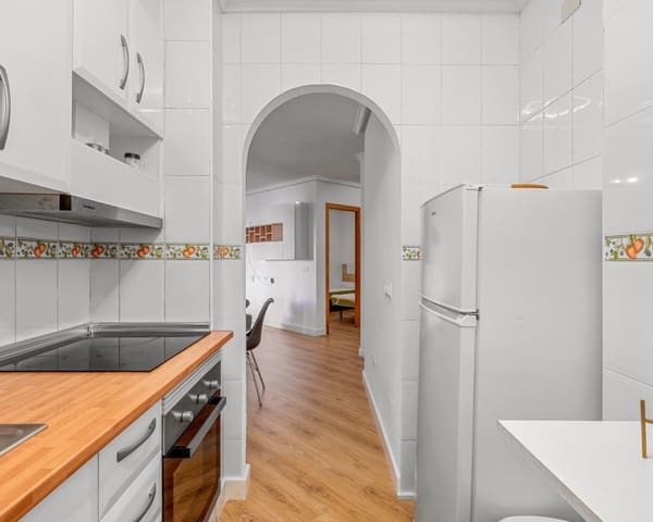 3 sovrum Lägenhet till salu i Antonio Machado, Torrevieja med pool - 169 000 € (Ref: 9926395)