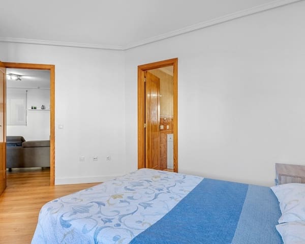 3 sovrum Lägenhet till salu i Antonio Machado, Torrevieja med pool - 169 000 € (Ref: 9926395)