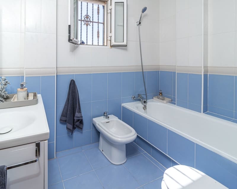 3 sovrum Hus till salu i Playa Flamenca med pool - 245 000 € (Ref: 9926396)
