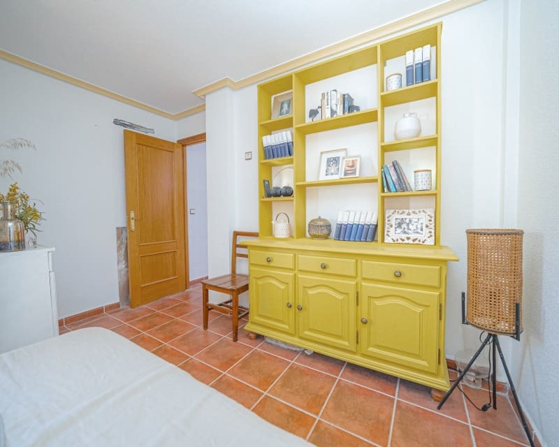3 sovrum Hus till salu i Playa Flamenca med pool - 245 000 € (Ref: 9926396)