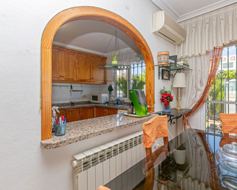 2 soverom Hus til salgs i Cabo Roig med svømmebasseng - € 289 000 (Ref: 9926397)