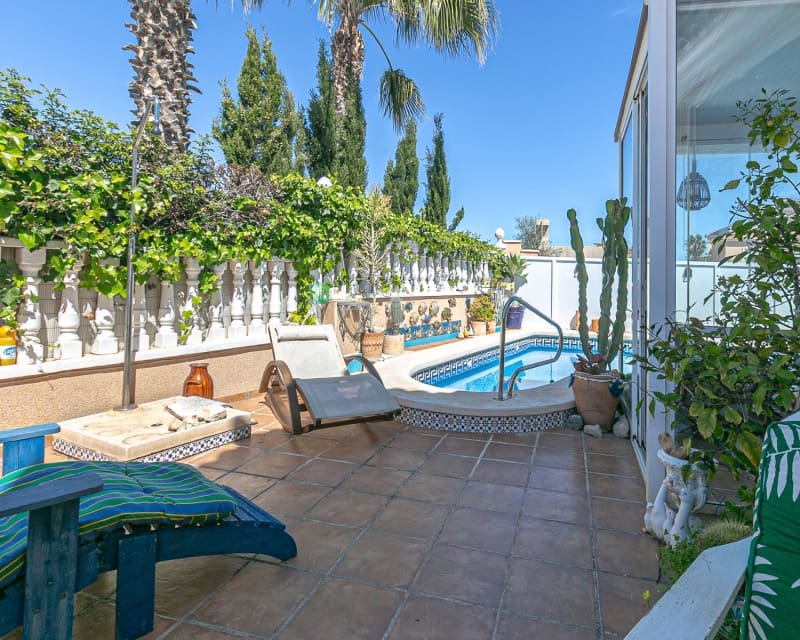 2 soverom Hus til salgs i Cabo Roig med svømmebasseng - € 289 000 (Ref: 9926397)