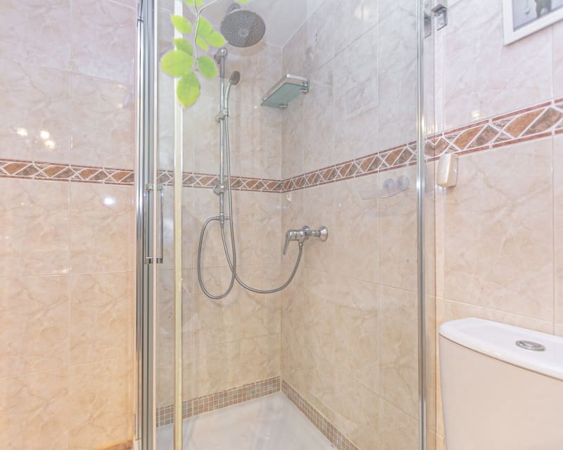 2 soverom Hus til salgs i Cabo Roig med svømmebasseng - € 289 000 (Ref: 9926397)