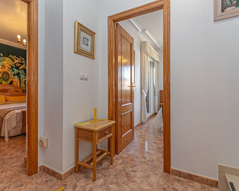 2 soverom Hus til salgs i Cabo Roig med svømmebasseng - € 289 000 (Ref: 9926397)