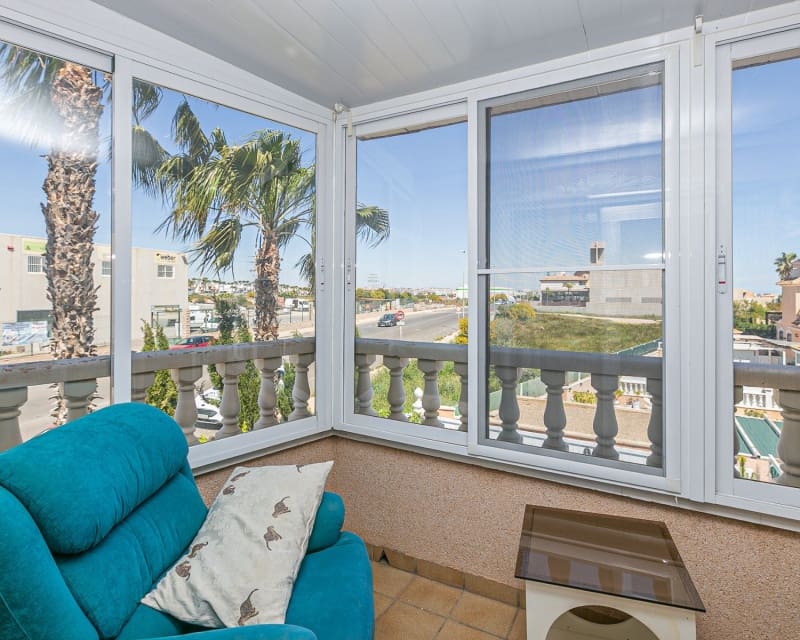 2 soverom Hus til salgs i Cabo Roig med svømmebasseng - € 289 000 (Ref: 9926397)