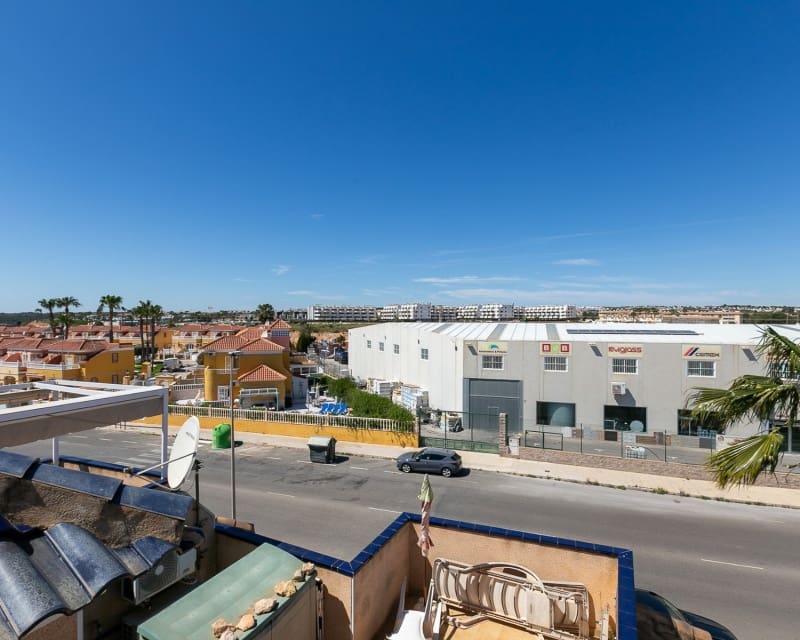 2 soverom Hus til salgs i Cabo Roig med svømmebasseng - € 289 000 (Ref: 9926397)