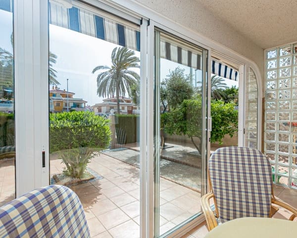 2 sovrum Villa till salu i Playa Flamenca, Orihuela med pool garage - 270 000 € (Ref: 9926398)
