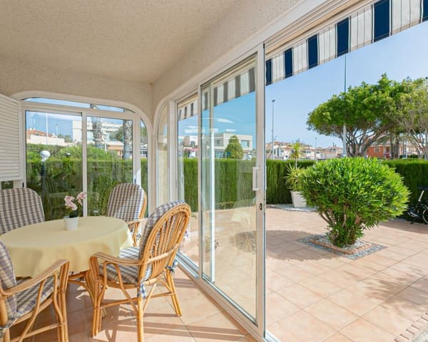 2 sovrum Villa till salu i Playa Flamenca, Orihuela med pool garage - 270 000 € (Ref: 9926398)