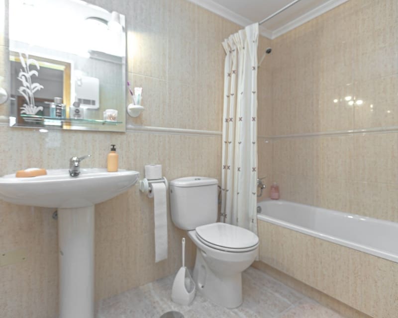 2 sovrum Villa till salu i Playa Flamenca med pool garage - 270 000 € (Ref: 9926398)