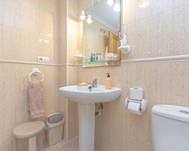 2 sovrum Villa till salu i Playa Flamenca med pool garage - 270 000 € (Ref: 9926398)