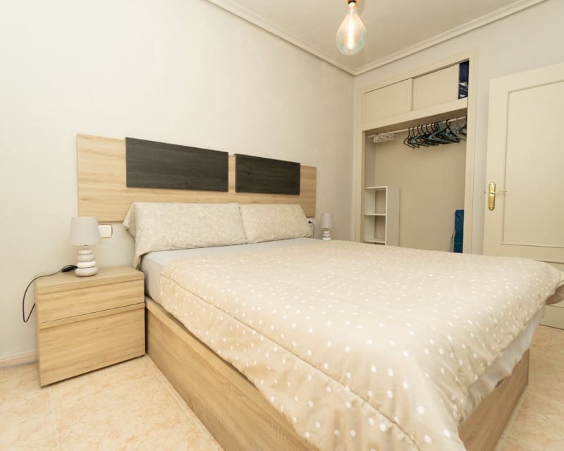 3 sovrum Hus till salu i Playa Flamenca med pool - 195 000 € (Ref: 9926399)