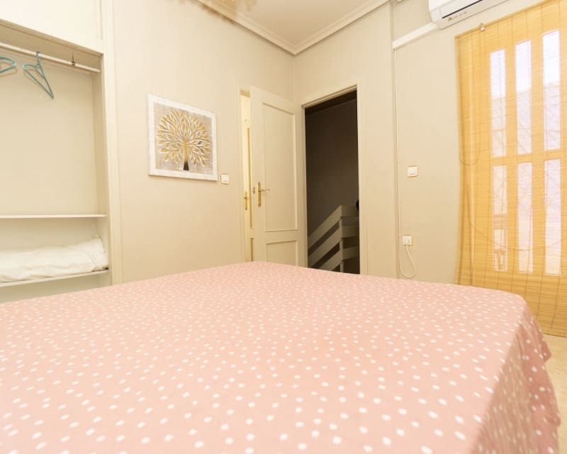 3 sovrum Hus till salu i Playa Flamenca med pool - 195 000 € (Ref: 9926399)