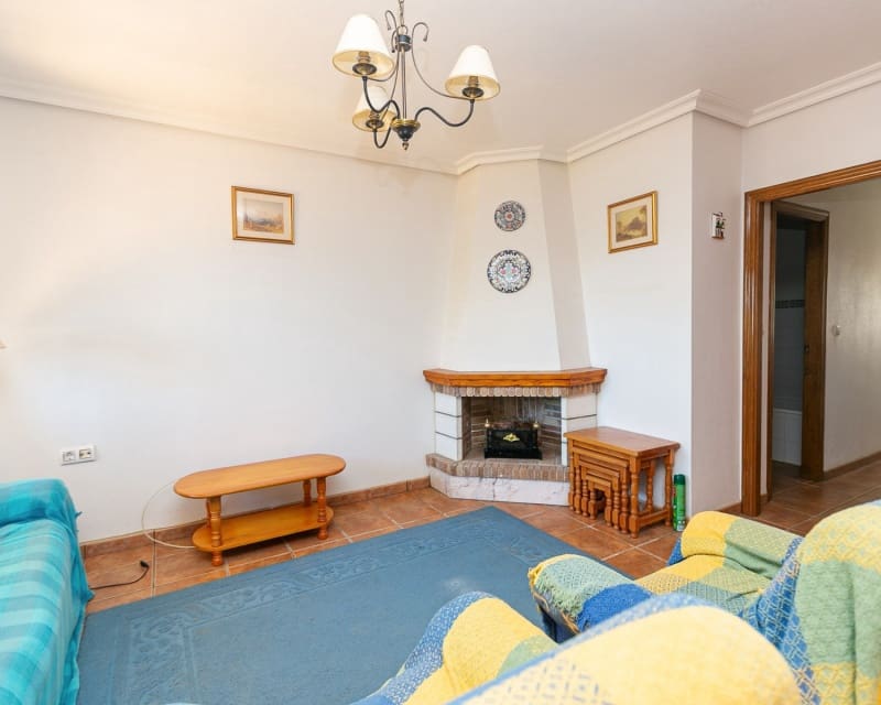 2 soveværelse Byhus til salg i La Zenia med swimmingpool - € 235.000 (Ref: 9926400)