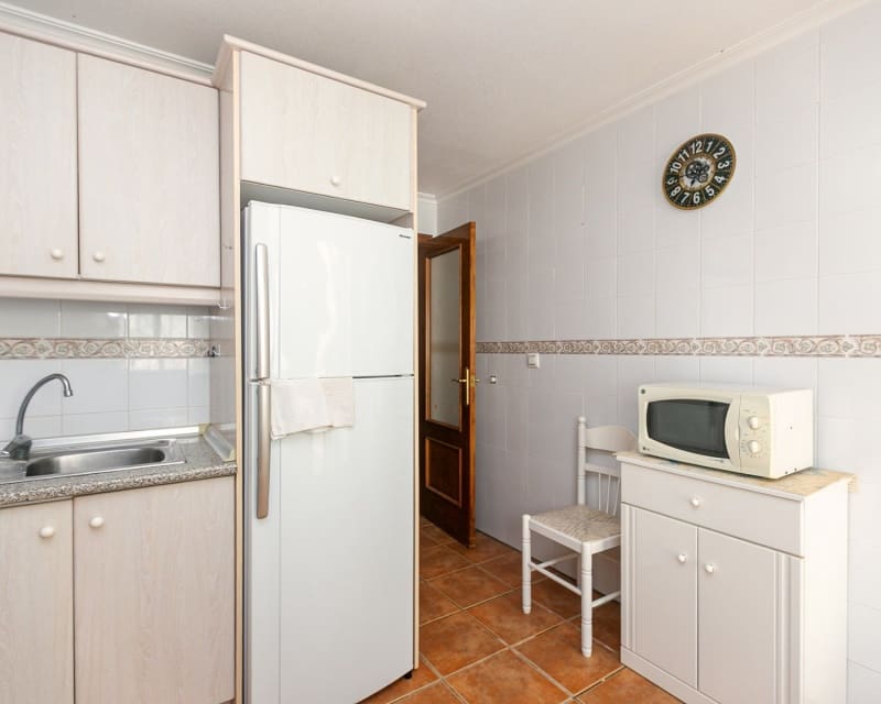 2 soveværelse Byhus til salg i La Zenia med swimmingpool - € 235.000 (Ref: 9926400)