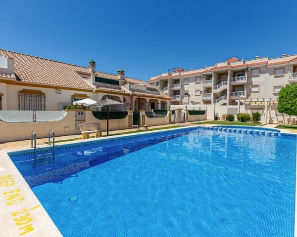 2 soveværelse Byhus til salg i La Zenia, Orihuela med swimmingpool - € 235.000 (Ref: 9926400)