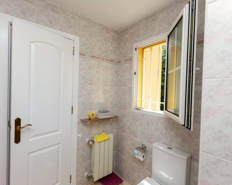3 soverom Villa til salgs i Villamartin med svømmebasseng garasje - € 530 000 (Ref: 9926401)