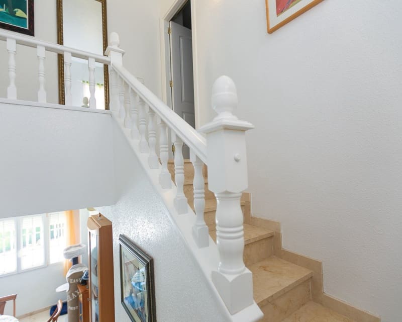 3 soverom Villa til salgs i Villamartin med svømmebasseng garasje - € 530 000 (Ref: 9926401)