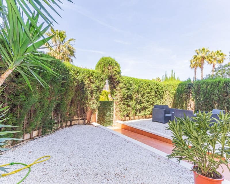 2 sovrum Lägenhet till salu i Playa Flamenca med pool - 218 000 € (Ref: 9926402)