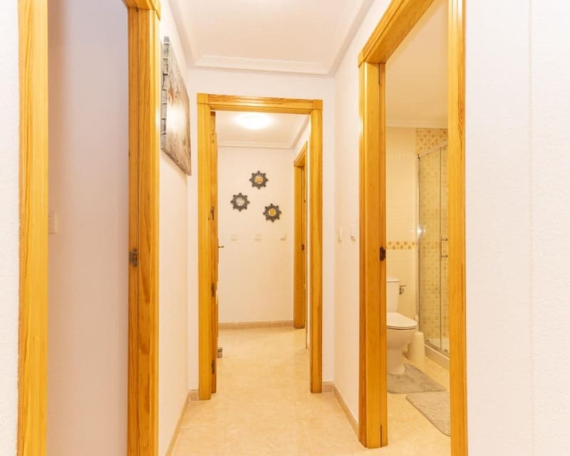 2 sovrum Lägenhet till salu i Playa Flamenca med pool - 218 000 € (Ref: 9926402)