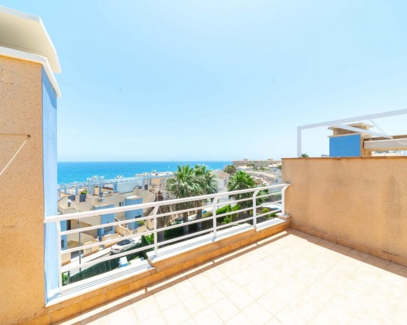 3 quarto Casa em Banda para venda em Cabo Roig com piscina garagem - 450 000 € (Ref: 9926403)