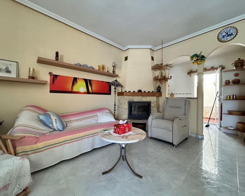 1 soverom Bungalow til salgs i La Florida med svømmebasseng - € 140 000 (Ref: 9926404)
