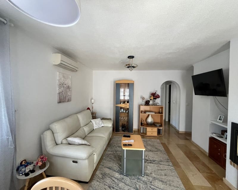 3 soveværelse Villa til salg i Playa Flamenca med swimmingpool garage - € 259.995 (Ref: 9926406)