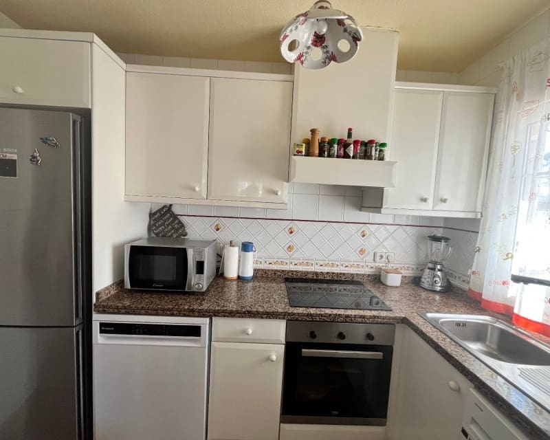 3 soveværelse Villa til salg i Playa Flamenca med swimmingpool garage - € 259.995 (Ref: 9926406)