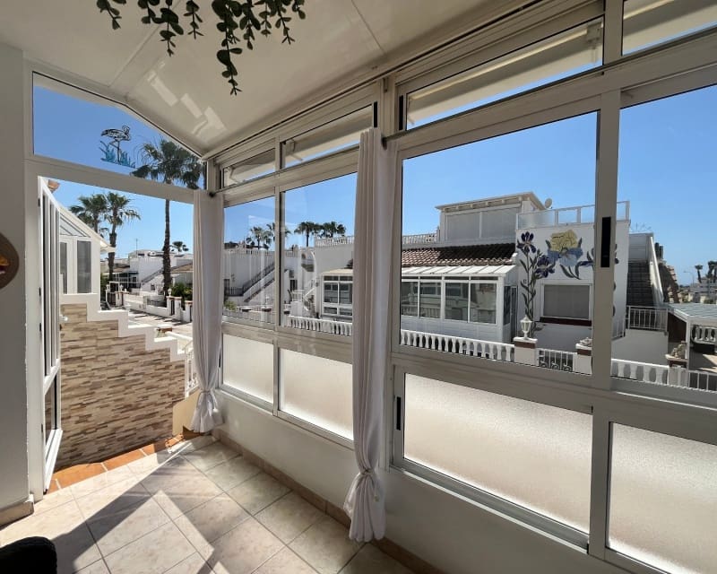 3 soveværelse Villa til salg i Playa Flamenca med swimmingpool garage - € 259.995 (Ref: 9926406)
